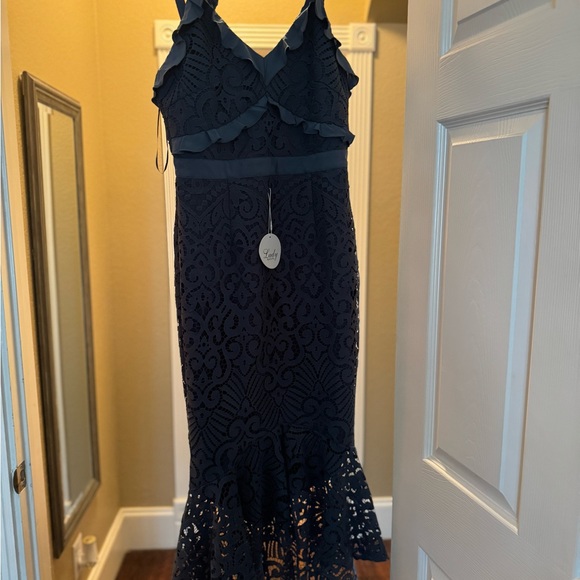 Beautiful dress NWT  - steel blue lace. - lined, high quality, never worn - Picture 3 of 3